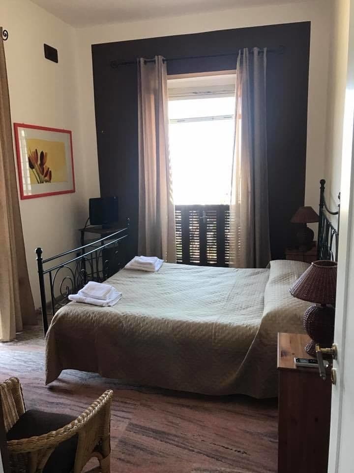 Delle Rondini 3*